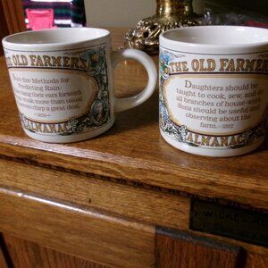 Vtg set of 2 Farmers Almanac all over graphic lg coffee mugs unique cottagecore